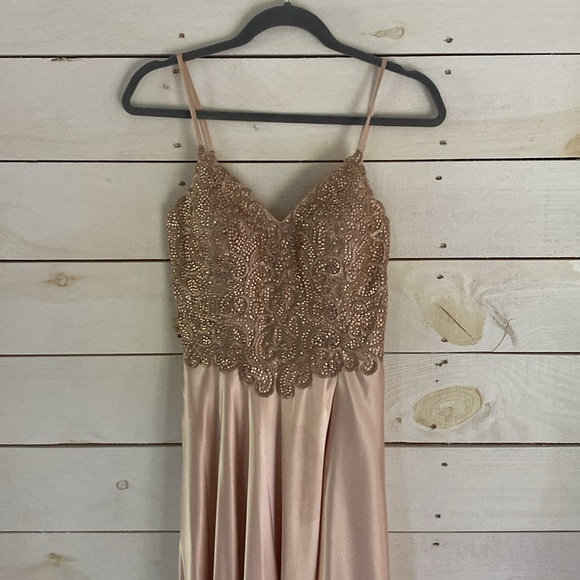 Prom gown. Size 6 very long. Minor water spot that could be spot cleaned. - Picture 2 of 6